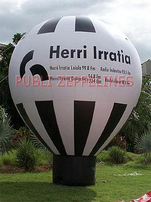 Hinchable con forma de globo 5.5 m Herri H
