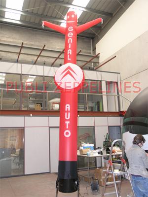 Dancer 4.5 m con logo en centro Genial Auto